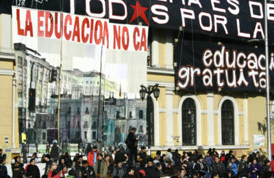 Fotografía de La educación no cabe en tu moneda 14 de julio 2011